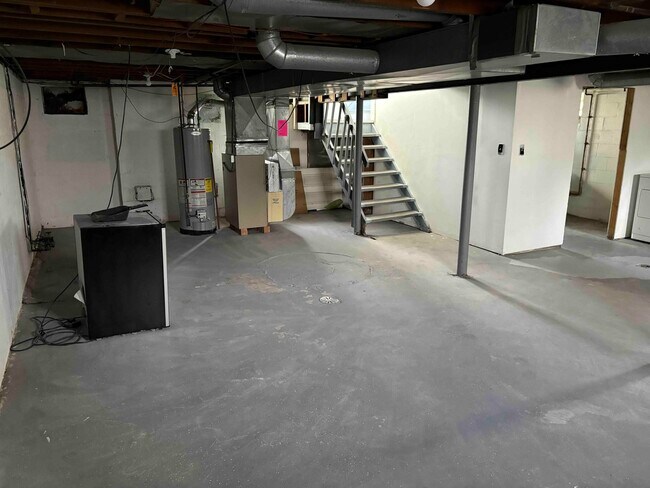 Building Photo - 23404 Plum Hollow St