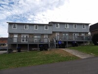 Building Photo - 409 Ridgewood Ln