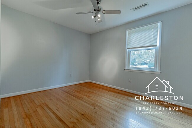 Building Photo - 1452 Birthright St