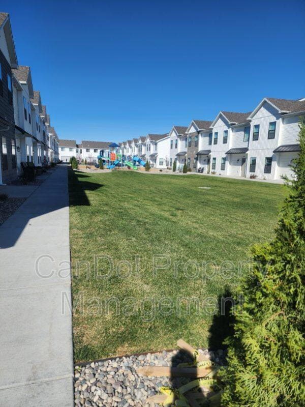 Building Photo - 2987 Sunburst Dr