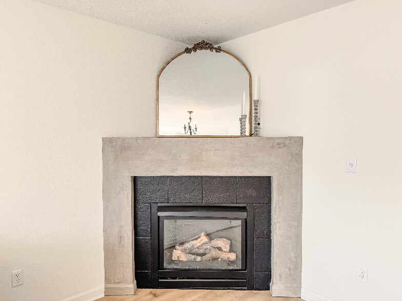 Building Photo - 12502 NE 19th St