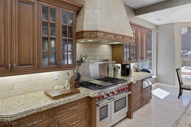 Building Photo - 1545 Villa Rica Dr