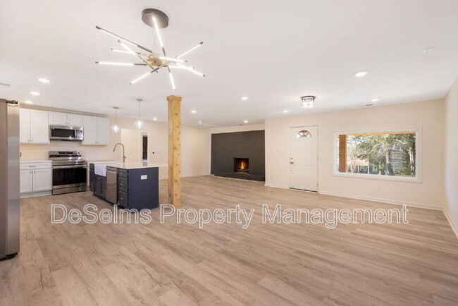 Building Photo - 4204 Brush Hill Rd