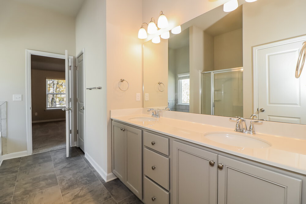 Building Photo - 3432 Stoneleigh Walk
