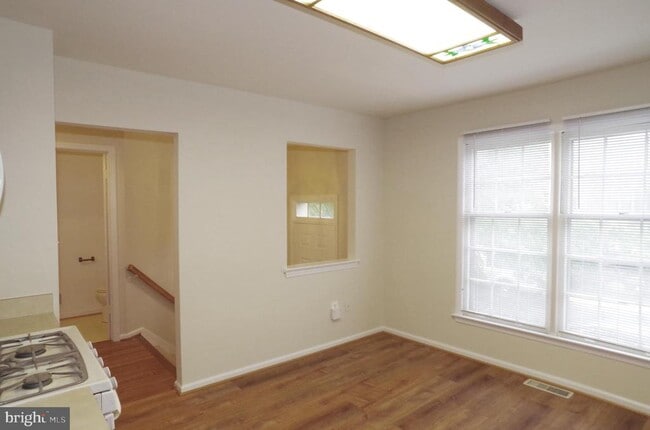 Building Photo - 5929 Woodfield Estates Dr