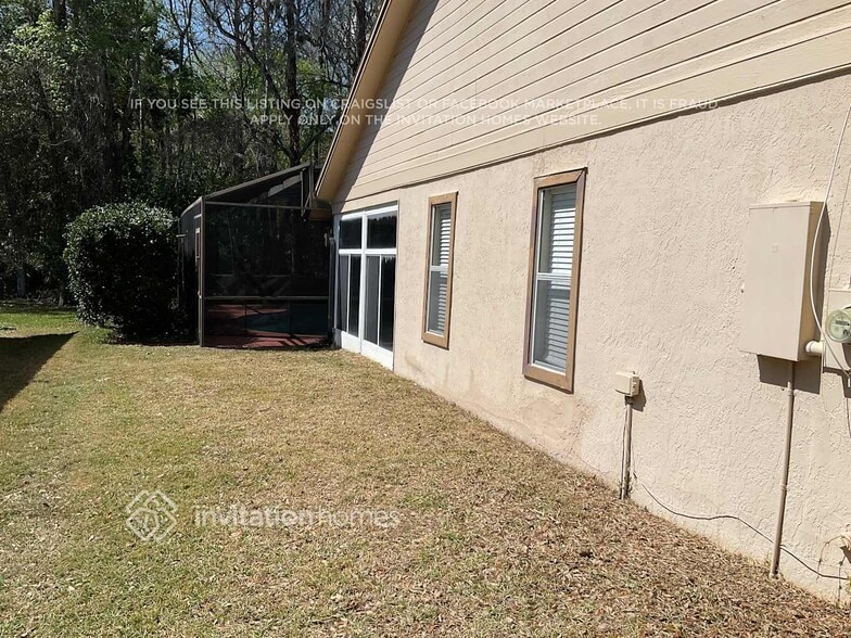 Building Photo - 842 Shriver Cir