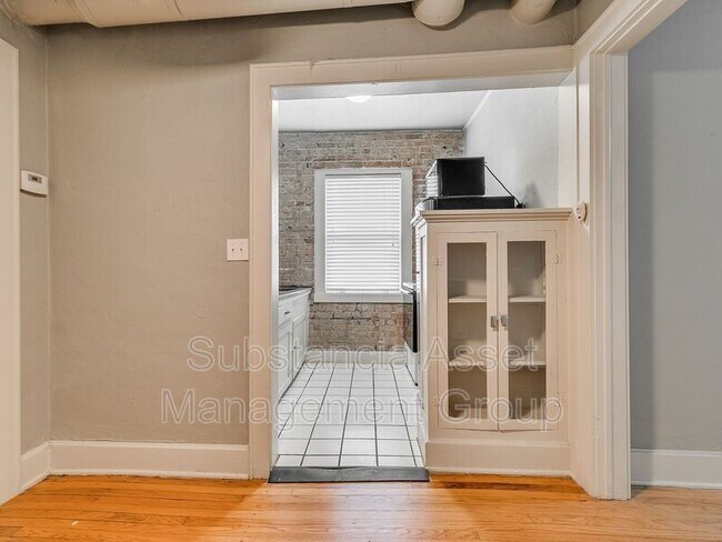 Building Photo - 429 NW 11th St