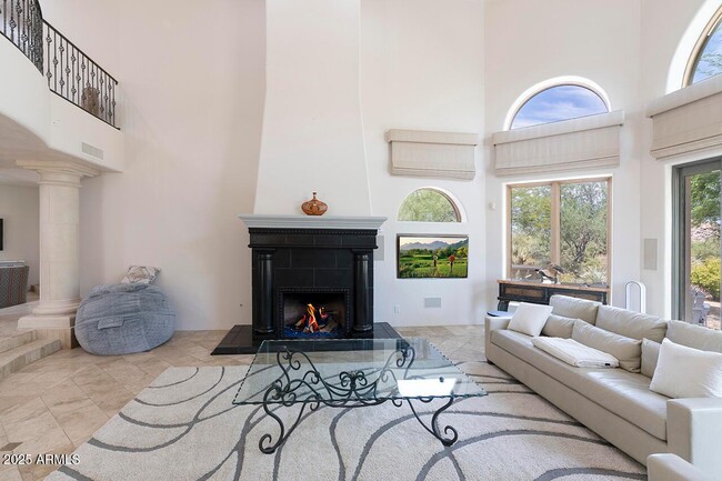 Building Photo - 10420 E Morning Vista Ln