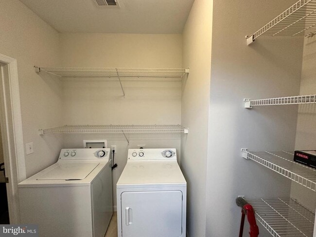 Building Photo - 12901 Centre Park Cir