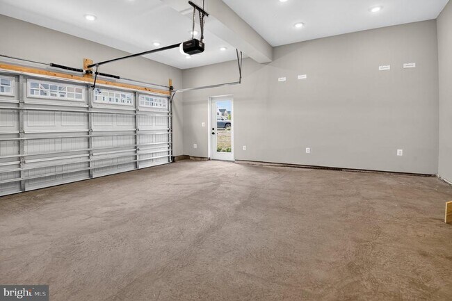 Building Photo - 130 Mckittrick Dr