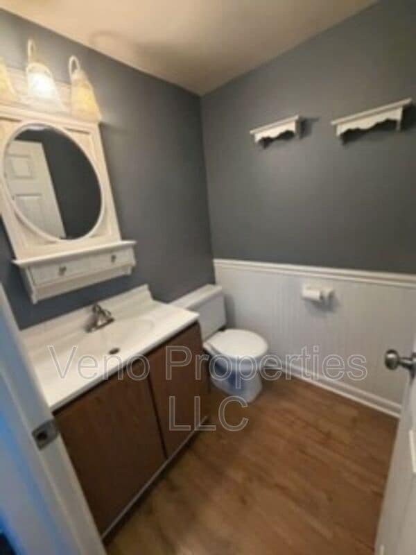 Building Photo - 183 Arrow Wood Pl