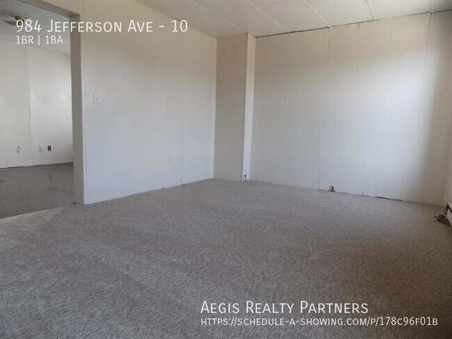 Building Photo - 984 Jefferson Ave