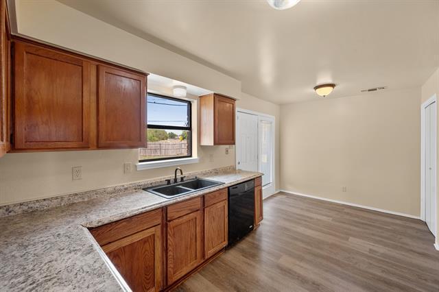 Building Photo - 911 Wellridge Dr