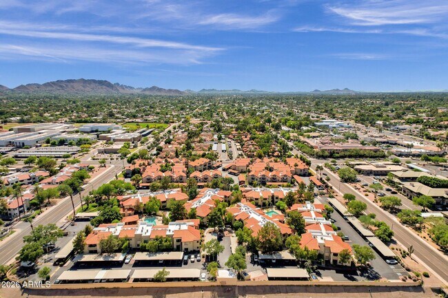 Building Photo - 7008 E Gold Dust Ave