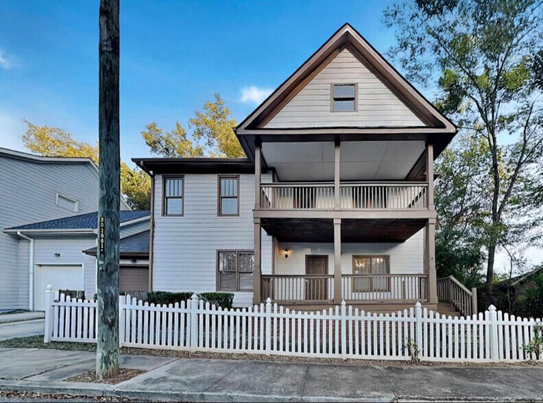 Primary Photo - 66 Kenyon St SE