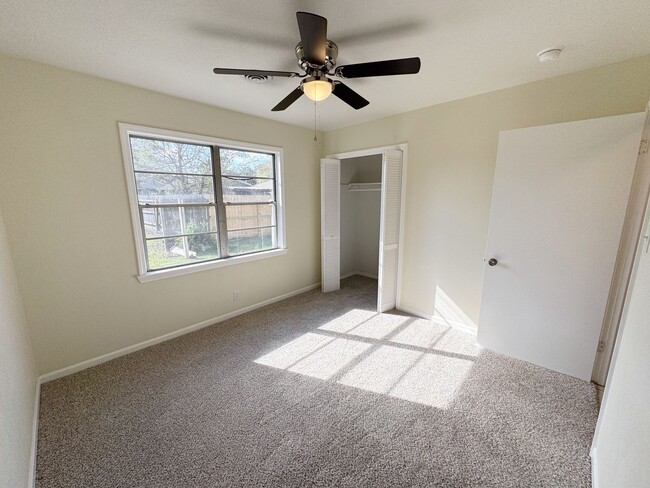 Building Photo - 3012 Gary Ave