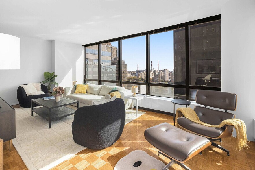 Building Photo - 420 E 61st St