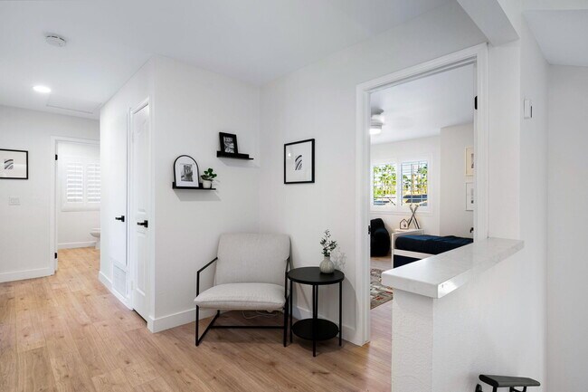 Building Photo - 76817 Manor Ln