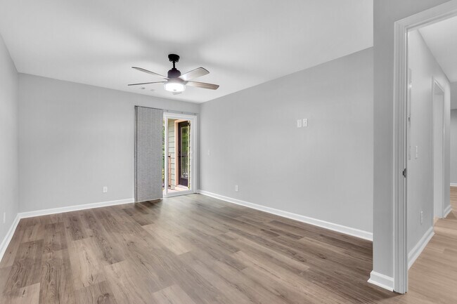 Building Photo - 1006 Canyon Point Cir