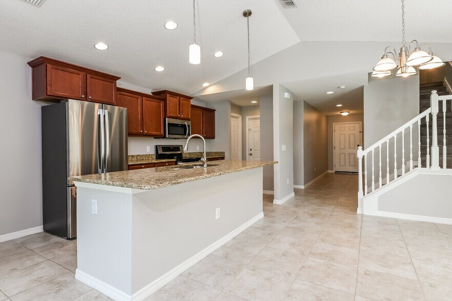 Building Photo - 1904 Pontoon Pl