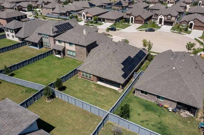Building Photo - Union Park!