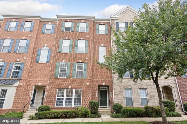 Building Photo - 15211 Lancashire Dr