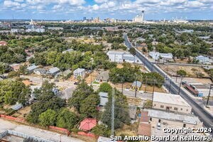 Building Photo - 515 W Highland Blvd