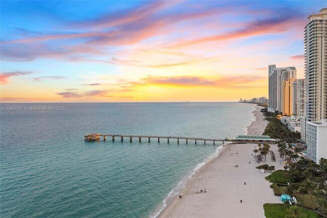 Building Photo - 16901 Collins Ave