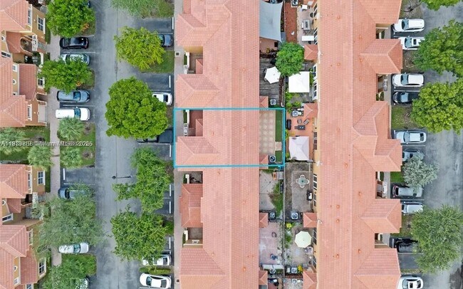 Building Photo - 8422 NW 140th Terrace