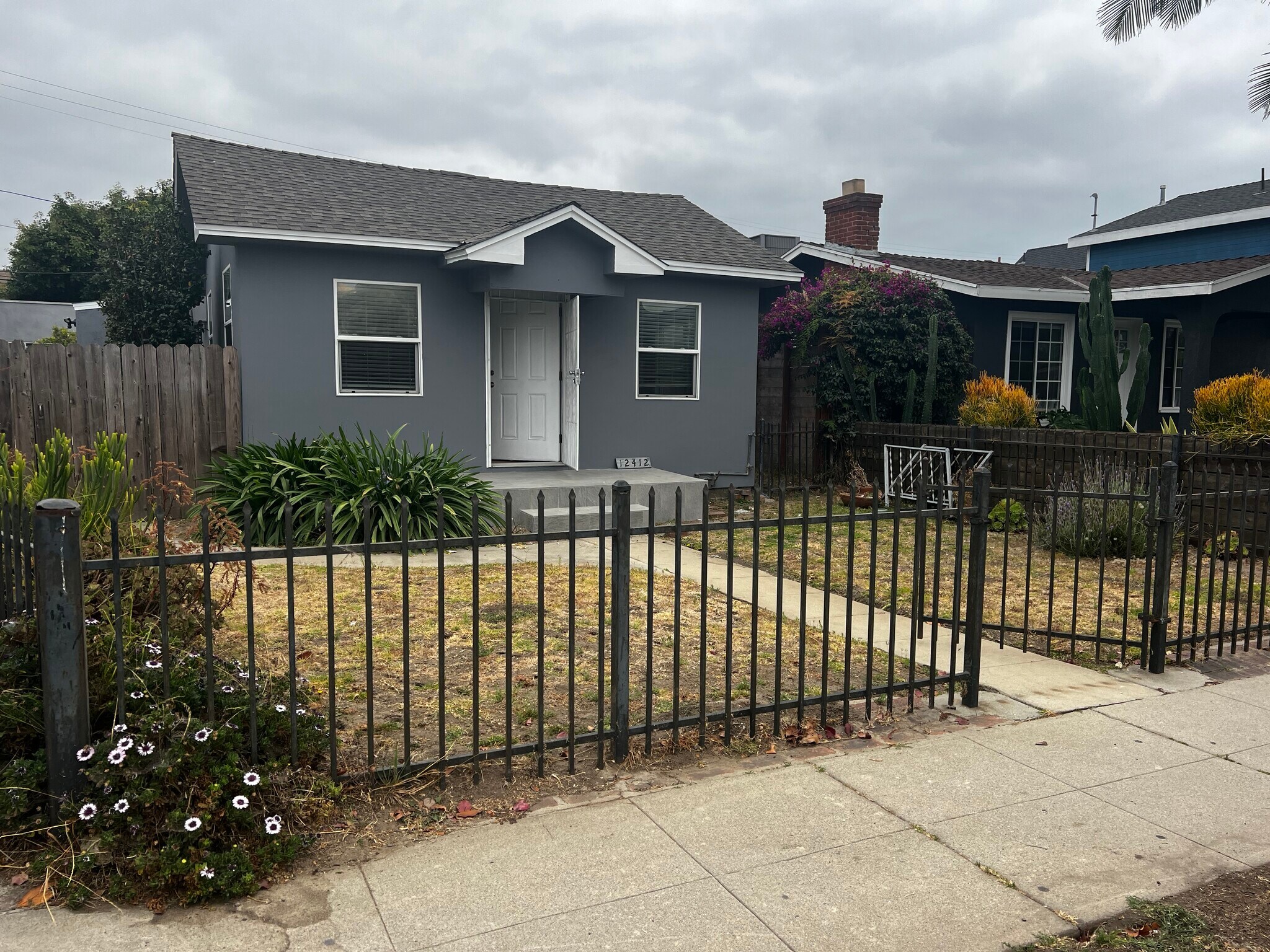 Building Photo - 12412 Gilmore Ave