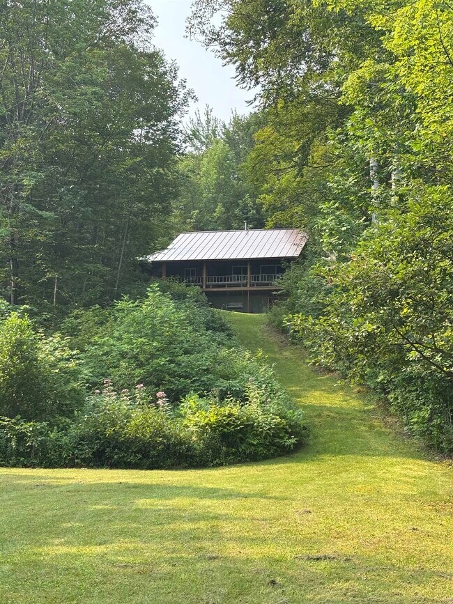 Building Photo - 37 Camp Ln