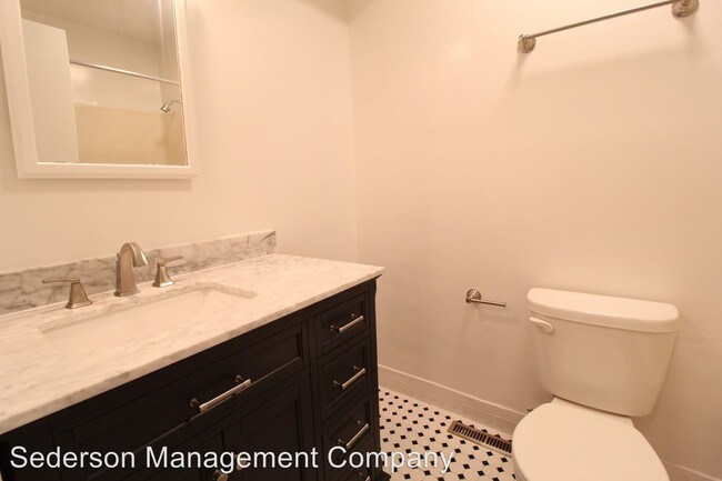 Building Photo - 4420 Jarboe St