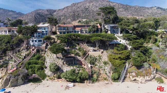 Building Photo - 31776 Broad Beach Rd