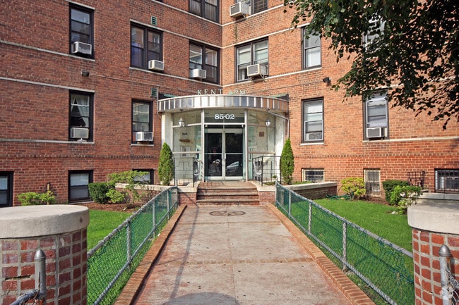 Building Photo - Kent Arms Apartments