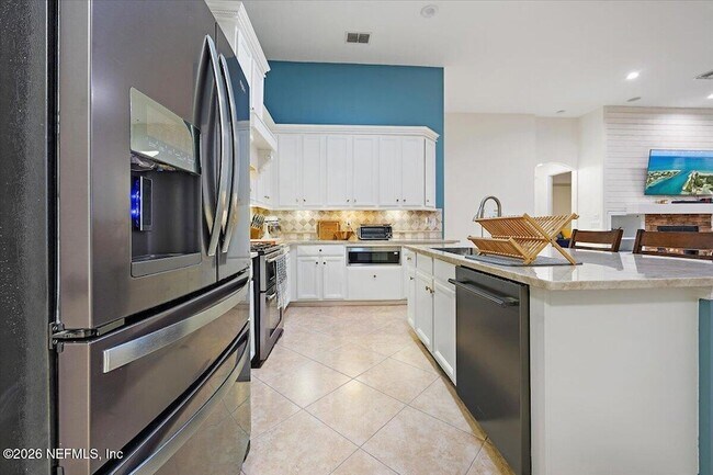 Building Photo - 1357 Barrington Cir