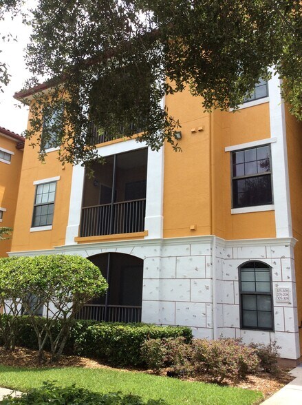 Primary Photo - 8367 38th Street Cir E