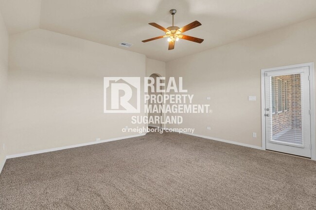 Building Photo - 18607 Pelham Grove Ln