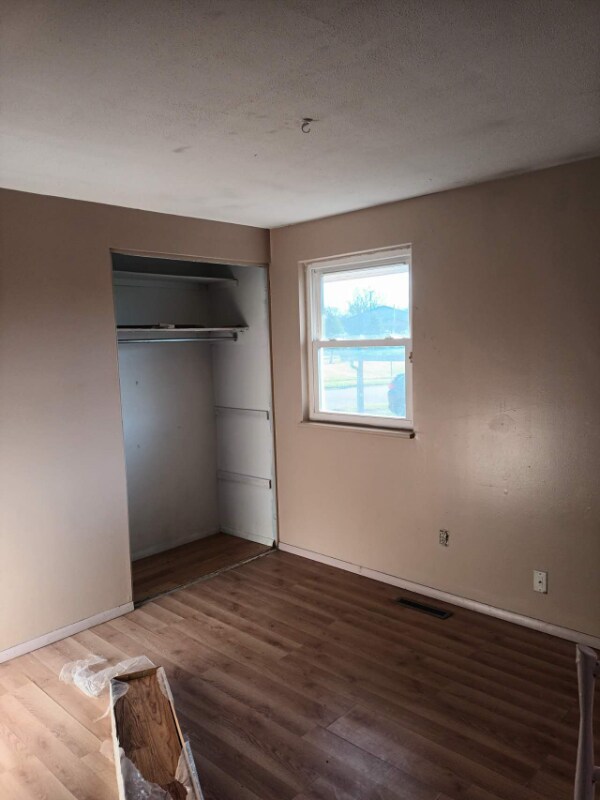 Building Photo - 7519 Harshmanville Rd