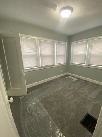 Building Photo - 834 Siebert St