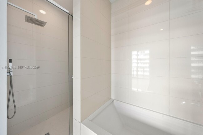 Building Photo - 1300 S Miami Ave