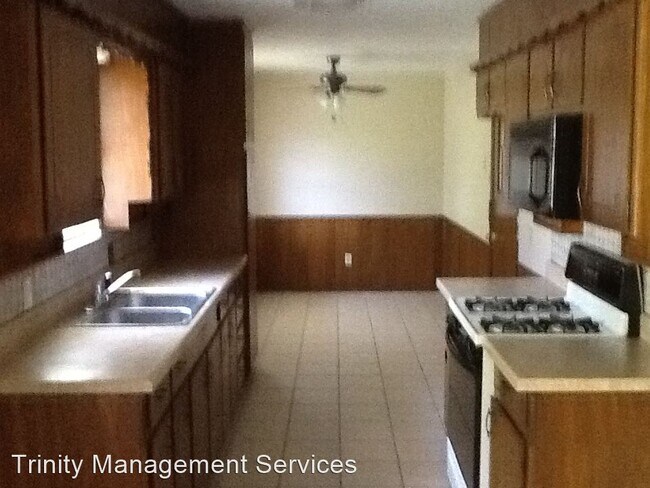 Building Photo - 3 br, 2 bath House - 416 Pecan