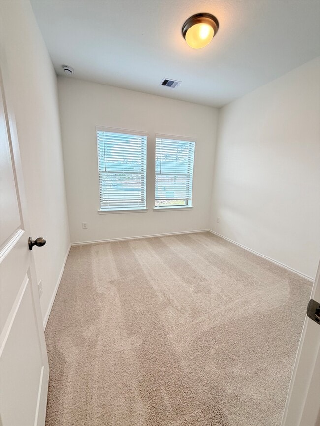 Building Photo - 22403 Sawmill Pass Ln