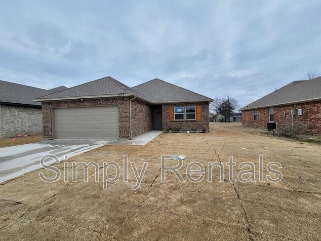 Primary Photo - Shelby Ave 3413