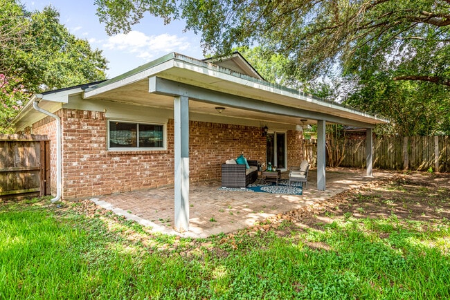 Building Photo - 1043 Grand Jct Dr