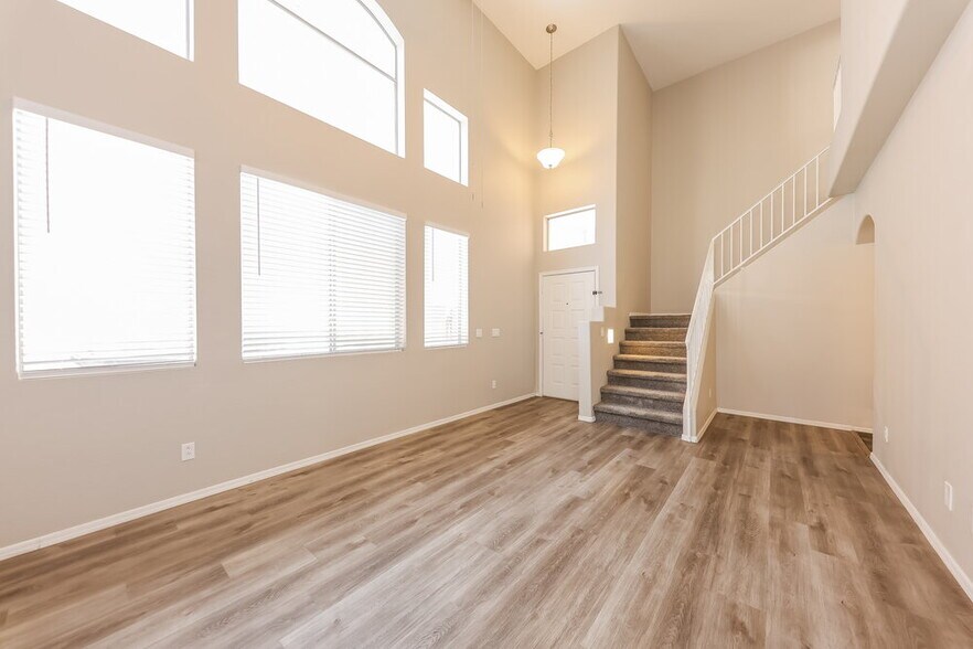 Building Photo - 4910 W Marco Polo Rd