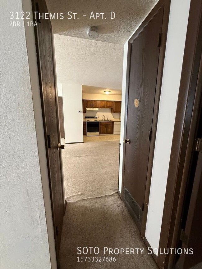 Building Photo - 2 BD / 1 BA Pet-Friendly Apartment