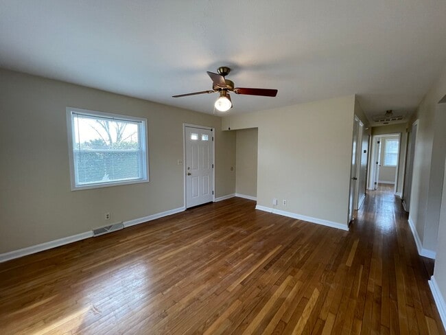 Building Photo - Coming Soon! Lovely Home w/ HW Floors! *Spring Special-$100/mo Off Your Rent for 6 Months!*