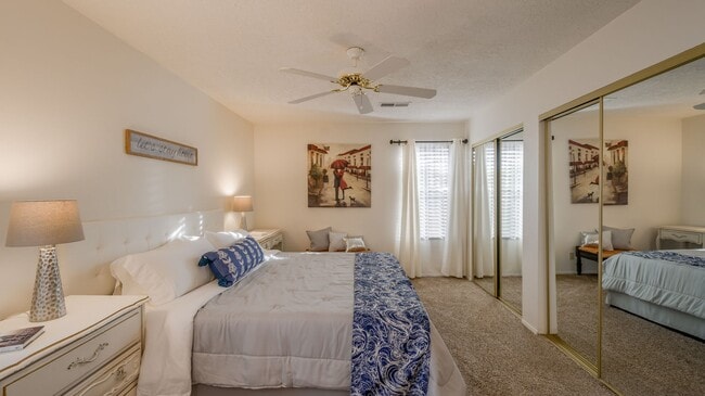 Building Photo - FULLY Furnished Rio Rancho Home, Utilities...