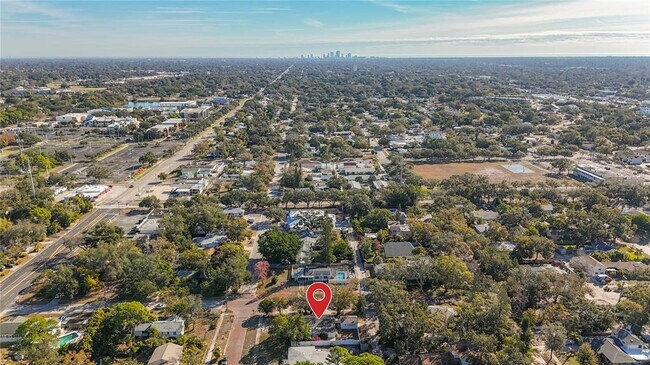 Building Photo - 424 72nd St N