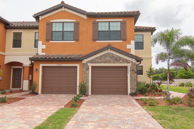 Building Photo - 20457 Lagente Cir